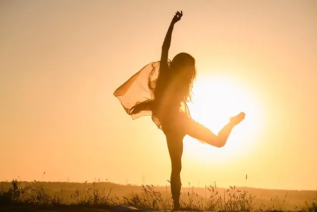 Comment Pratiquer la Méditation en Mouvements pour se Détendre